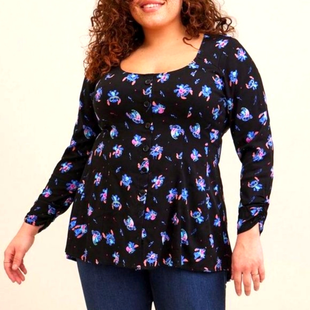 ❤️NWT TORRID BLOUSE DISNEY LILO & STITCH BUTTON TOP SHIRT - SIZE 4X